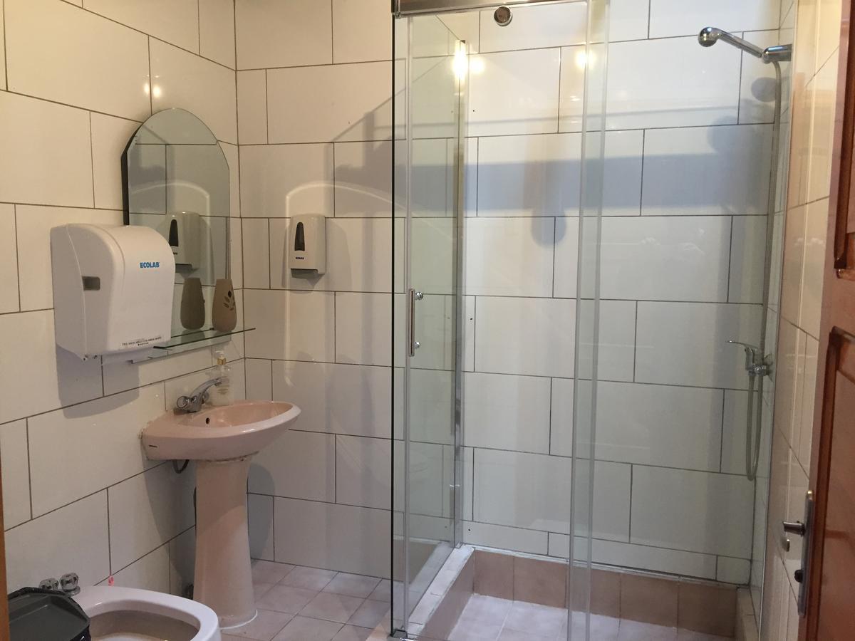 Hostal Balmaceda Punta Arenas Eksteriør billede